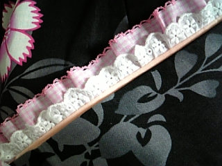 浴衣：レース重ね衿