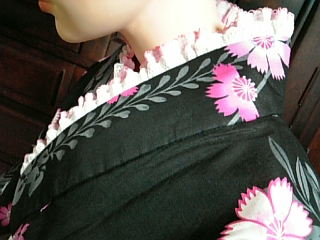 浴衣：レース重ね衿